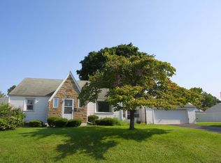 703 Pennsylvania Ave, Mount Vernon, OH 43050