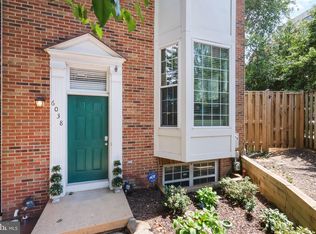 6038 Lincolnia Rd, Alexandria, VA 22312