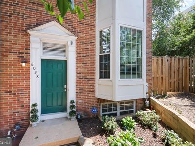 6038 Lincolnia Rd, Alexandria, VA, 22312