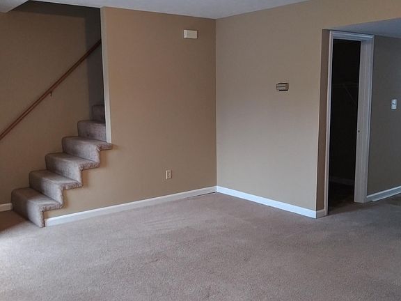 3rd image of 206 S Keeneland Dr #B