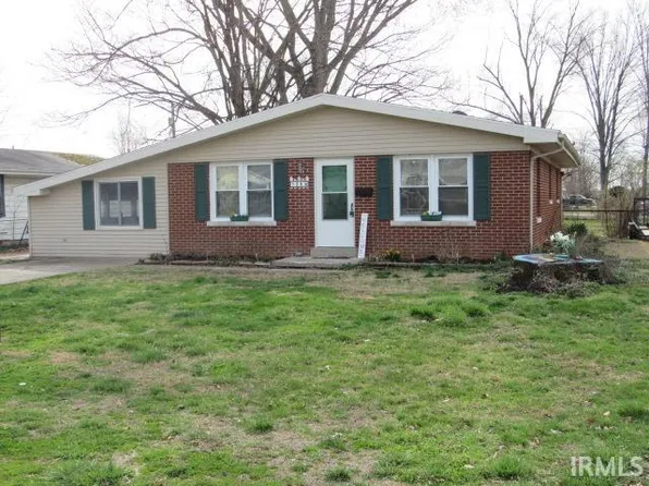 1208 E Water St, Mount Vernon, IN 47620