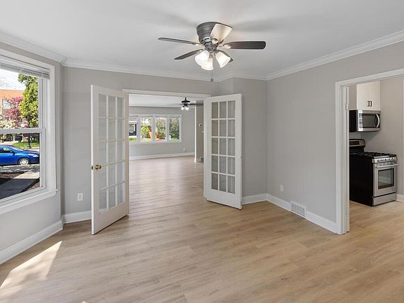 5th image of 3237 Hennepin Ave