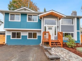 14309 Meadow Rd, Lynnwood, WA 98087