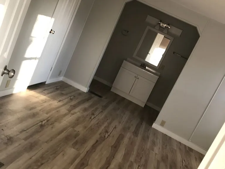 5027 Bullock Ct — Photo 24