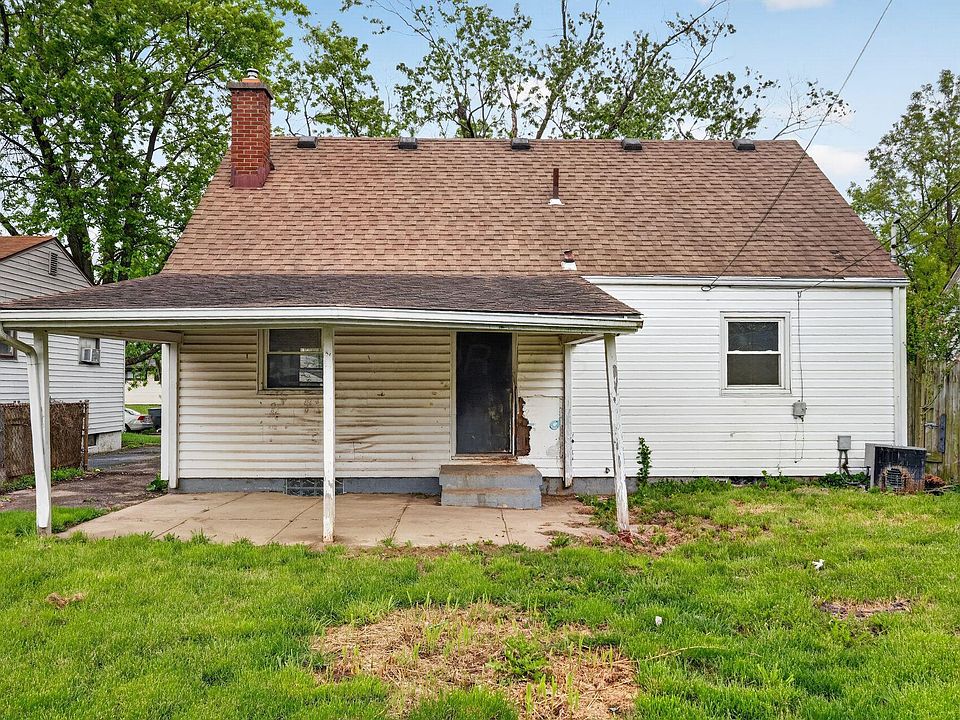 1st image of 679 Savannah Dr