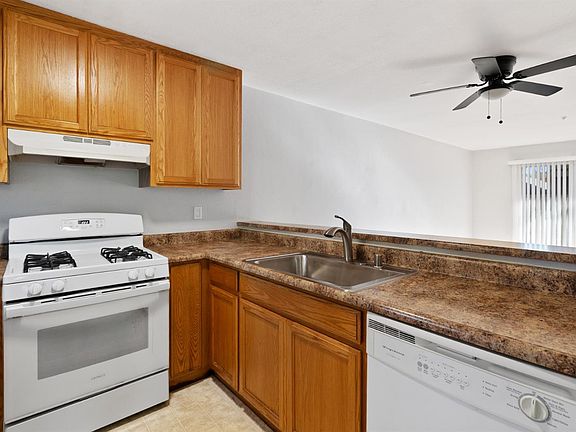 3rd image of 7651 Camino Colegio