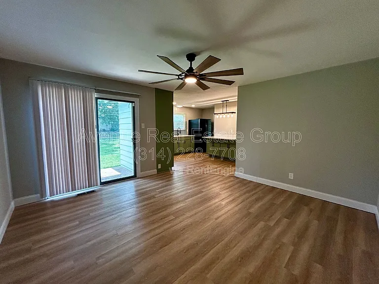 3265 Hermoso Dr — Photo 7