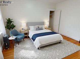 1113 Boylston St #7, Boston, MA 02215