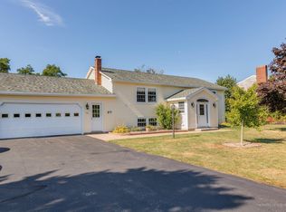 73 Two Lights Rd, Cape Elizabeth, ME 04107