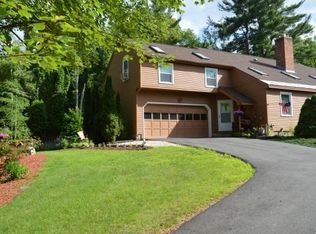 12 Bonnie Ln, Derry, NH 03038