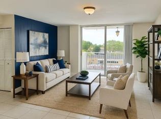 2020 NE 135th St APT 409, North Miami, FL 33181