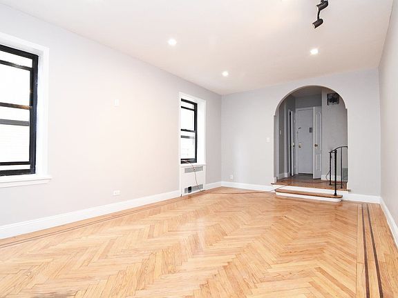 2nd image of 610 W 174th St APT 4G
