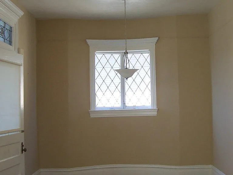 929 Taylor Ave #C — Photo 3