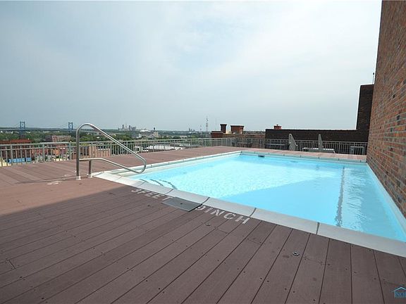 3rd image of 745 Washington St APT 206