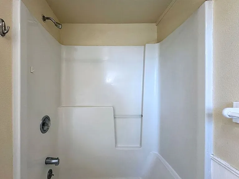 427 Washington St #4 — Photo 12