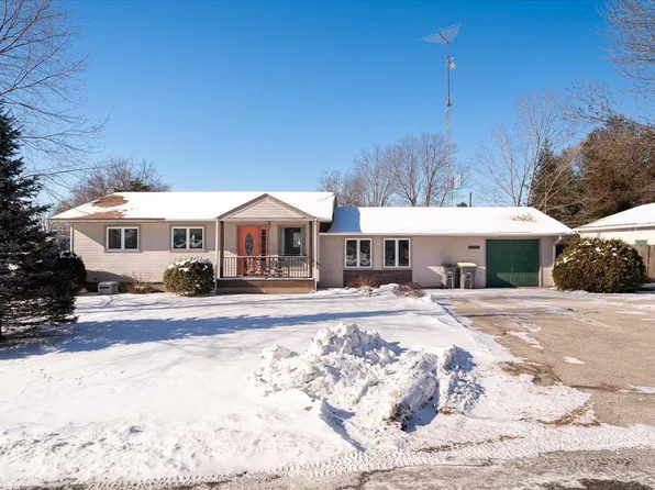 N6213 Fox STREET, Onalaska, WI 54650