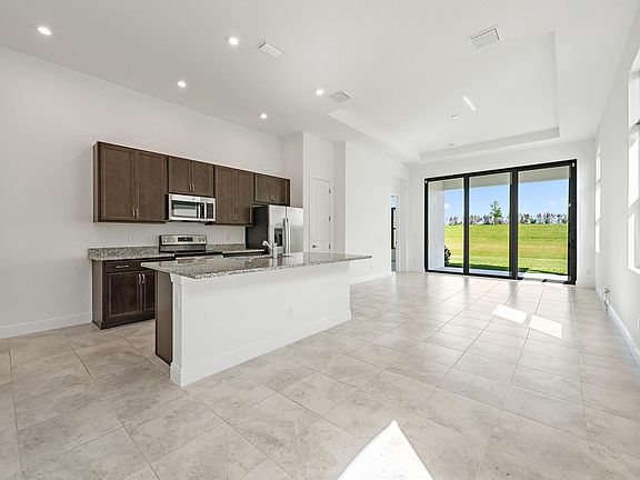 3rd image of 10135 SW Latium Way