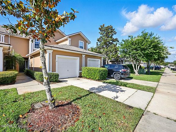 2nd image of 510 Scrub Jay Dr