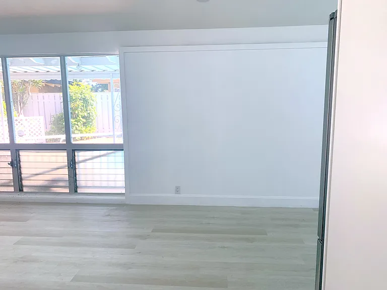 6543 Hawaii Kai Dr — Photo 11