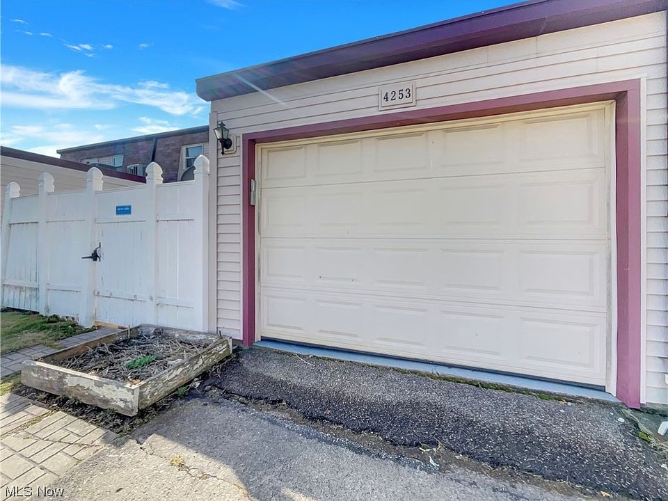 1st image of 4253 Bennington Blvd #13