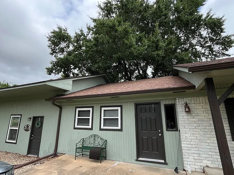 1848 E Rolling Hills Dr — Photo 7