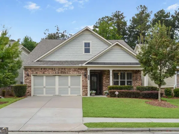 3040 Appling Hills Dr, Dacula, GA 30019