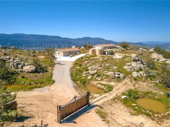 48113 Dirt Rd, Aguanga, CA 92536