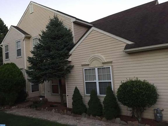 2nd image of 312 S Waterford Ln