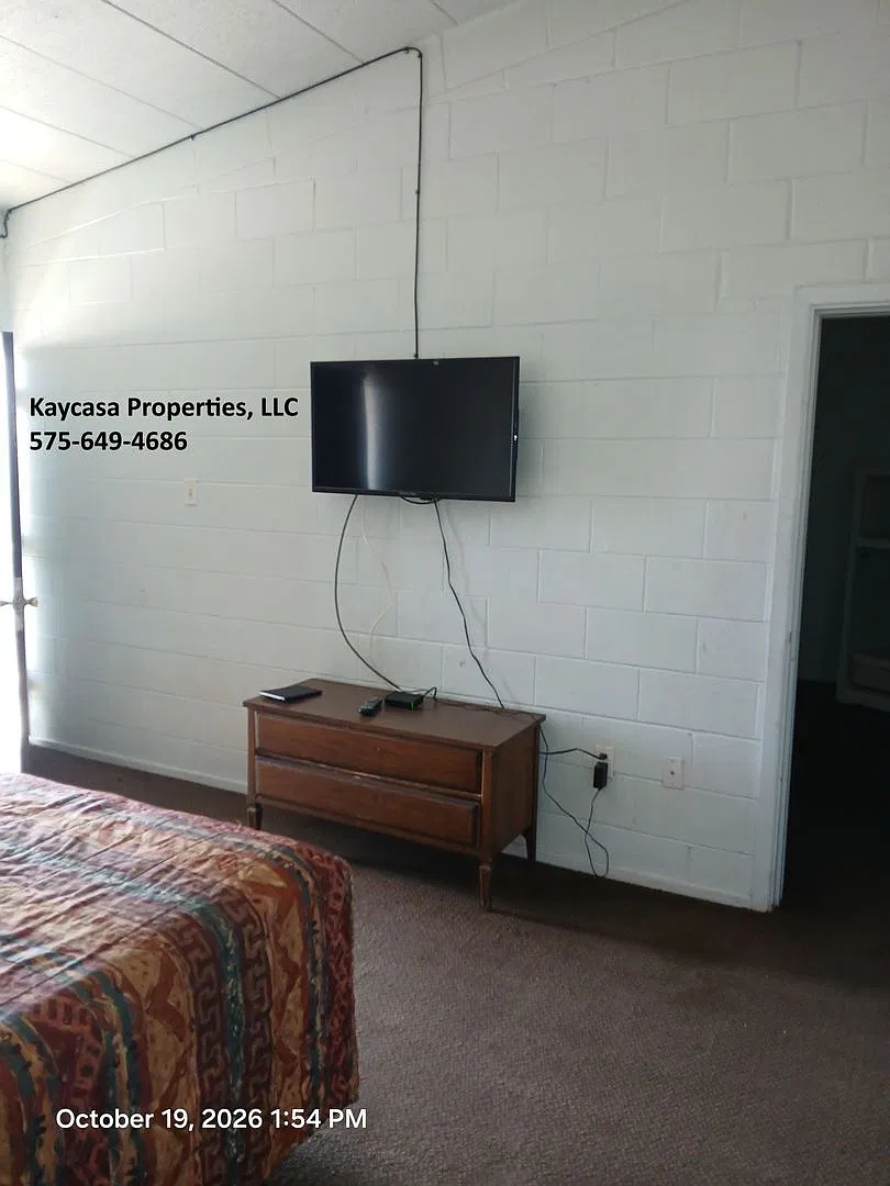 Budget Inn — Photo 3