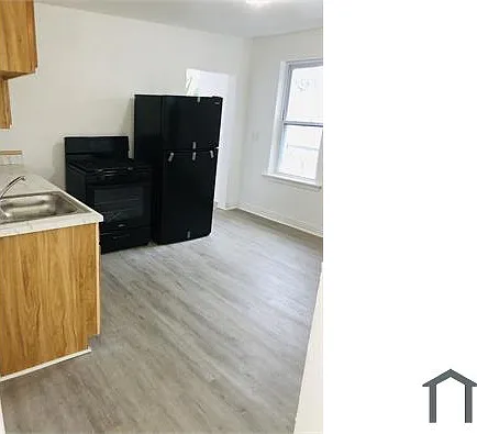 7 Lafayette St #B