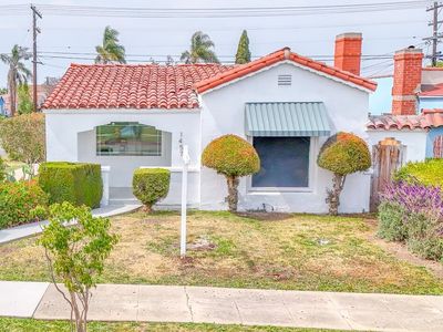 1457 W 90th St, Los Angeles, CA, 90047