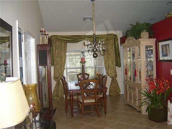 5th image of 2384 SE West Blackwell Dr