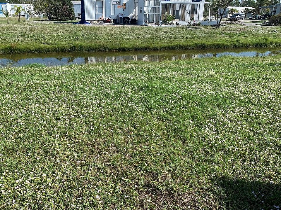 2nd image of 7567 Silage Cir