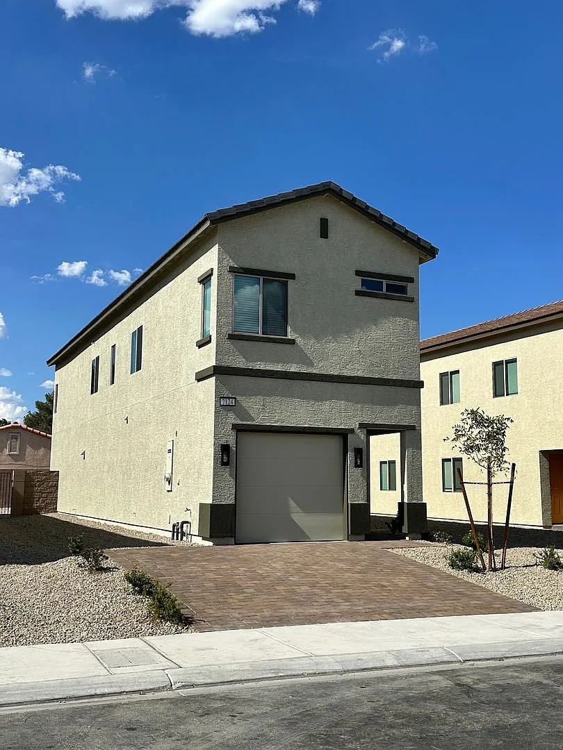 Brand New Home For Rent- Move In Ready — Photo 3