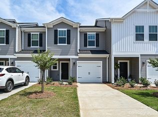 526 Tayberry Ln, Fort Mill, SC 29715