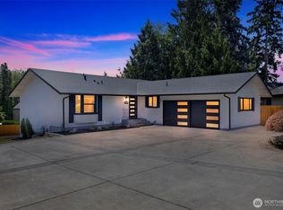 2039 S 232nd Pl, Seattle, WA 98198