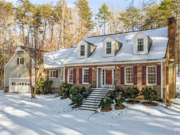 1871 Running Cedar Trl, Lewisville, NC 27023