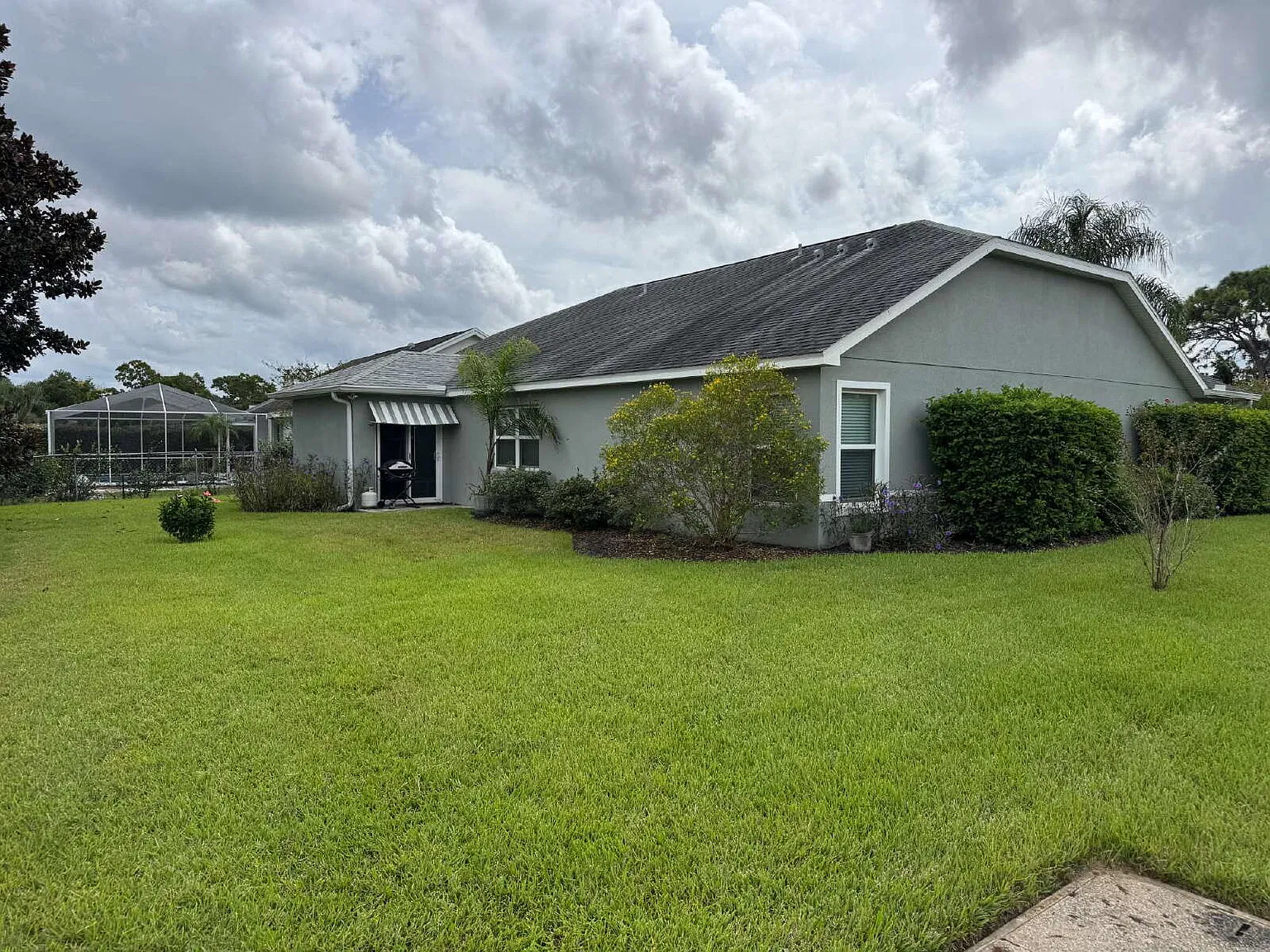 3 bed, 2.0 bath, $2,300 — Photo 4