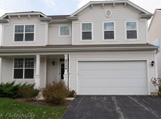 5734 Oak Ridge Way, Lisle, IL 60532