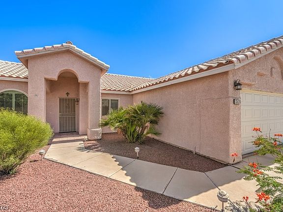 4th image of 3528 Sea Grass Dr