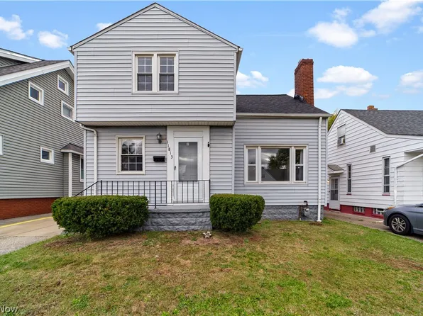 11813 Willard Ave, Garfield Heights, OH 44125