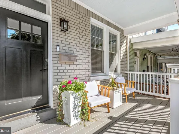 318 Todd Pl NE, Washington, DC 20002