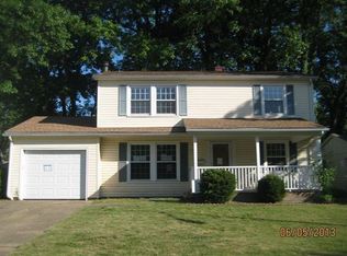879 Eaton Ave, Cuyahoga Falls, OH 44221