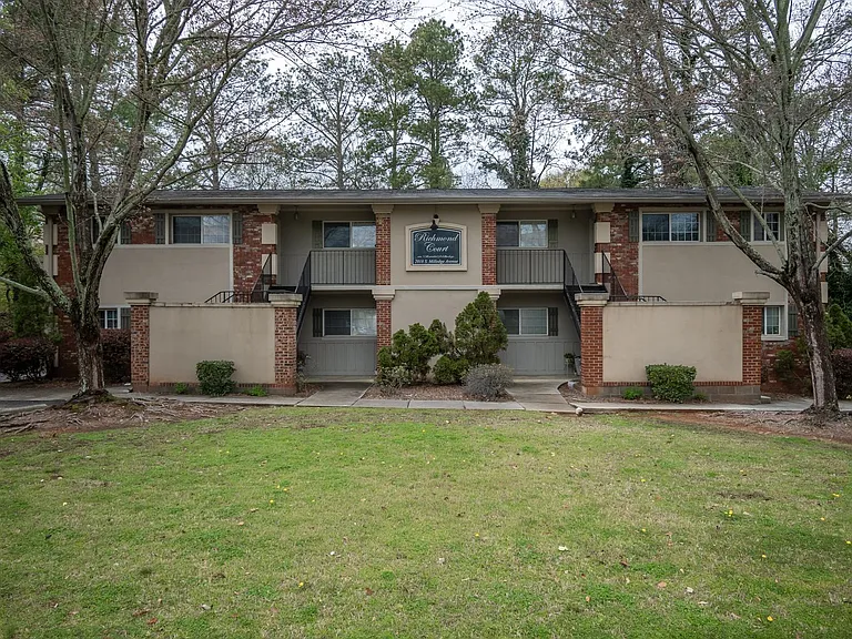 2018 S Milledge Ave #1 — Photo 1