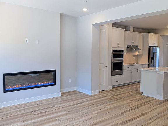 4th image of 26568 NE 143rd Pl