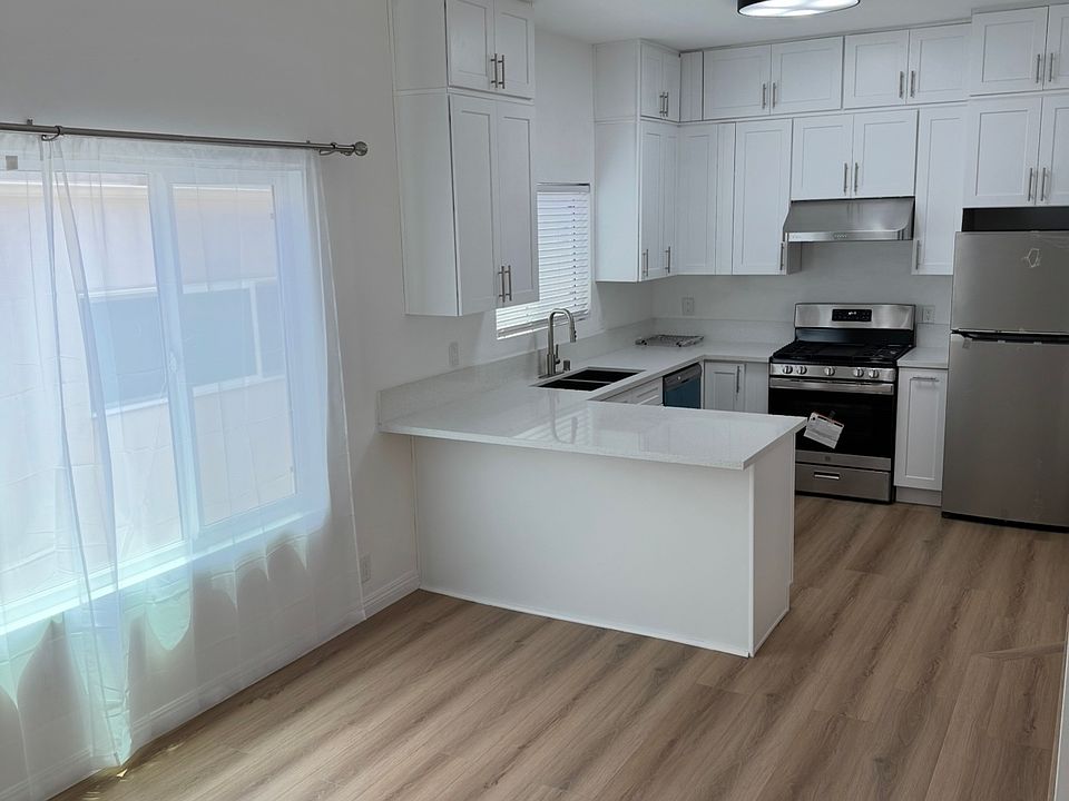 Dining room looking at the kitchen
