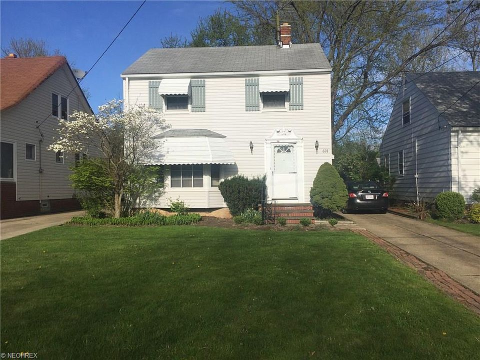 1st image of 691 Lincoln Blvd