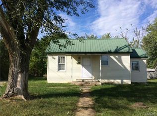 502 W Chestnut St, Dixon, MO 65459