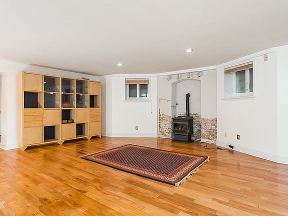 5th image of 1615 Park Ave #4