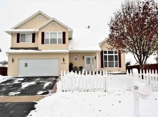 1209 Piel Grocery Ln, Belvidere, IL 61008